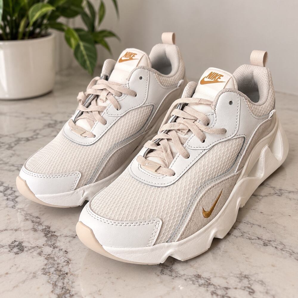 Nike Women’s Cream White & Gold Sneakers Size 8.5 New in Box
